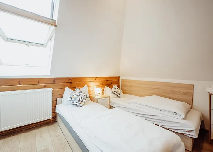 Przygoda W Karpaczu Апартаменты *