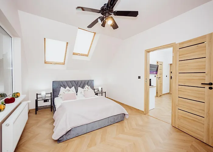 Przygoda W Karpaczu Апартаменты *